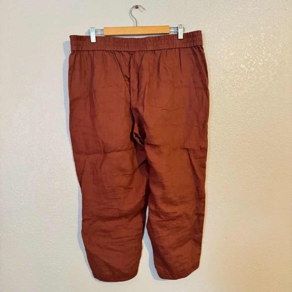 Eileen Fisher Organic‎ Linen Mid Rise Tapered Crop Pant in Fall Rust - Picture 3 of 3